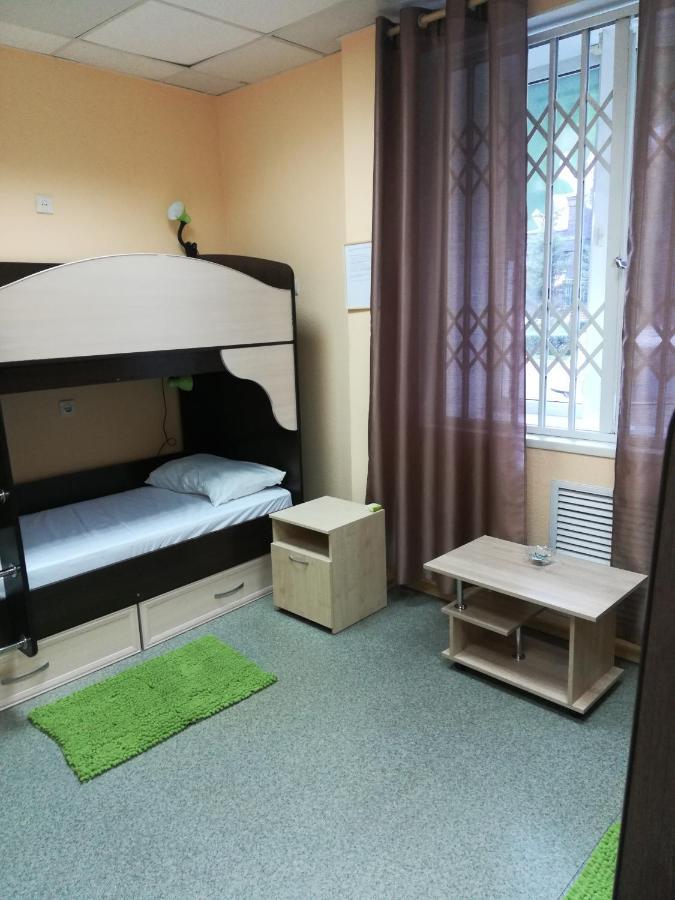 נובוסיבירסק Dachny Hostel На Метро "Заельцовская" מראה חיצוני תמונה